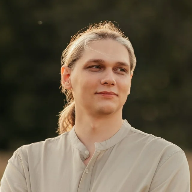 Сергей Харлов